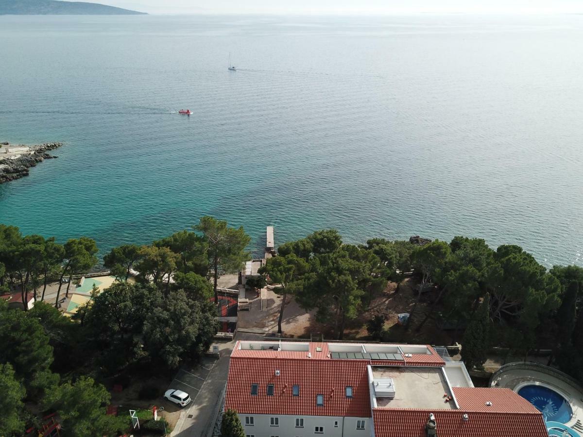 Sesar Apartments Krk - No. 1 Iva Krk Town Luaran gambar